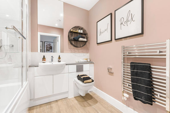 Simone Sarta, real estate photographer in London